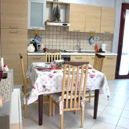 Apartmán The Golden Houre House Near The Sea - Daniele