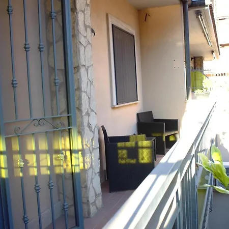 Apartmán The Golden Houre House Near The Sea - Daniele Torvaianica